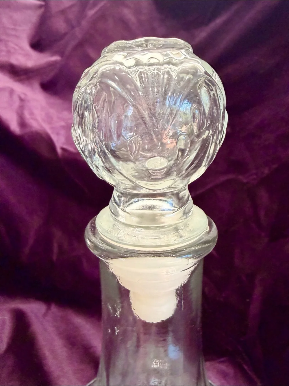 Vintage Anchor Hocking Medallion Clear Glass Decanter